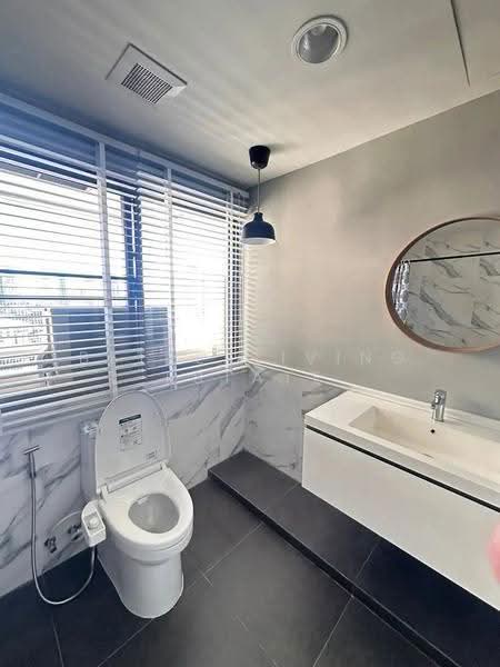 Baan Suanpetch, Bangkok, 18 Soi Sukhumvit 39, Khlong Tan Nua, Watthana, Bangkok, 3 Bedrooms, 133 sqm, Condo For Rent, by BetterLiving Estate, 500646722 - DDproperty.com