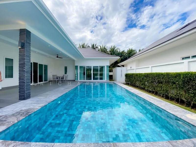 3-BR House, Prachuap Khiri Khan, Hua Hin, Prachuap Khiri Khan, 3 Bedrooms, 187 sqm, Single Detached House For Rent, by Patchara Srisak, 500646723 - DDproperty.com