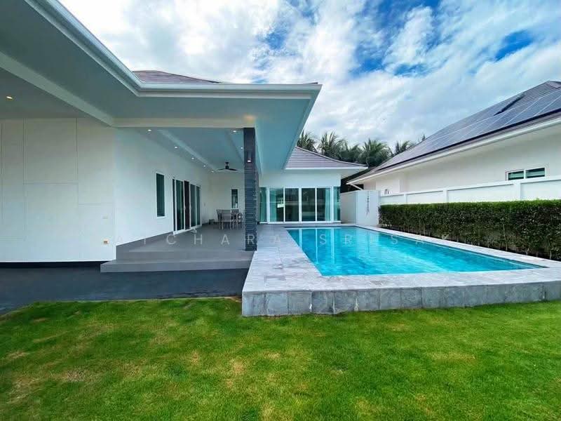 3-BR House, Prachuap Khiri Khan, Hua Hin, Prachuap Khiri Khan, 3 Bedrooms, 187 sqm, Single Detached House For Rent, by Patchara Srisak, 500646723 - DDproperty.com