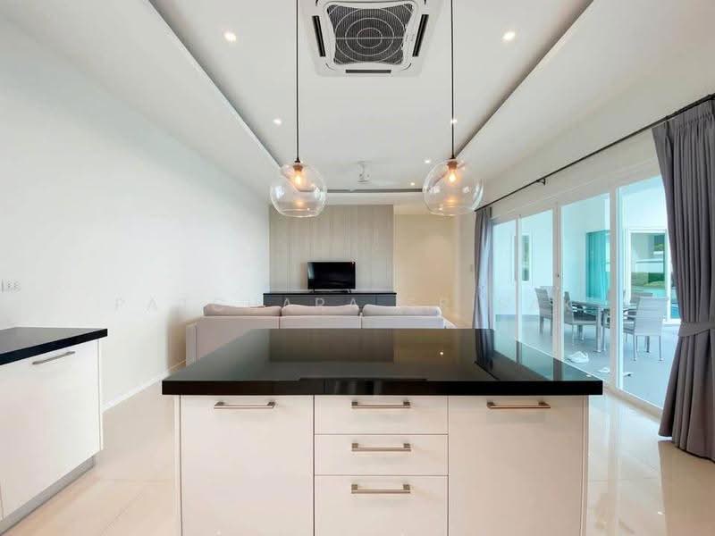 3-BR House, Prachuap Khiri Khan, Hua Hin, Prachuap Khiri Khan, 3 Bedrooms, 187 sqm, Single Detached House For Rent, by Patchara Srisak, 500646723 - DDproperty.com