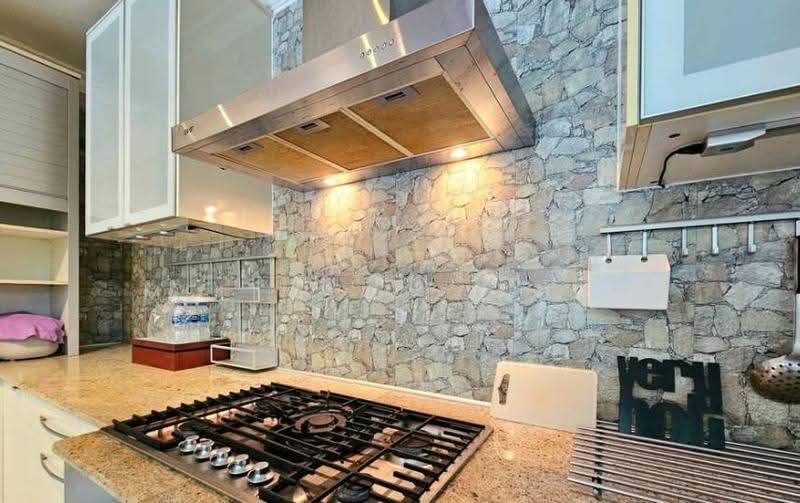 3 BR villa, Prachuap Khiri Khan, Nong Kae, Hua Hin, Prachuap Khiri Khan, 3 Bedrooms, 300 sqm, Villa For Sale, by Melinda Lonuch, 500646750 - DDproperty.com