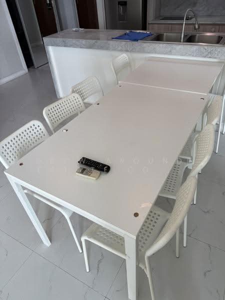 Manhattan Chidlom, Bangkok, 1032 Phetchaburi 32 Alley, Makkasan, Ratchathewi, Bangkok, 2 Bedrooms, 89 sqm, Condo For Sale, by Grow Around Estate Company Limited, 500646767 - DDproperty.com