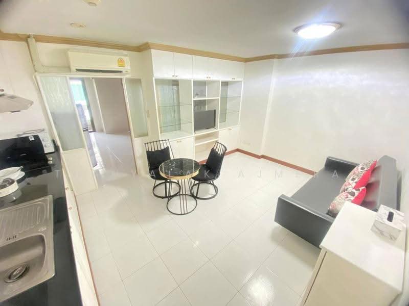 Rin House Condo : รินเฮ้าส์ คอนโดมิเนียม, กรุงเทพ, ถนน สุขุมวิท39, คลองตันเหนือ, วัฒนา, กรุงเทพ, 50 ตร.ม., คอนโด ขาย, โดย Thanyalak Ajmera, 500646831 - DDproperty.com