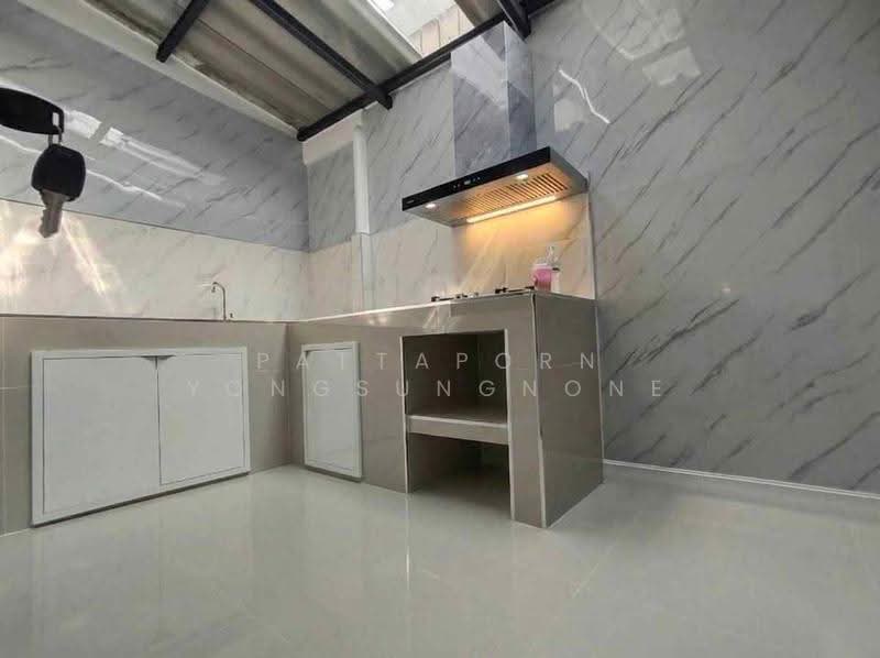 บ้าน 4-ห้องนอน, กรุงเทพ, ลาดพร้าว, กรุงเทพ, 325 ตร.ม., บ้านเดี่ยว ให้เช่า, โดย Pattaporn Yongsungnone, 500646870 - DDproperty.com