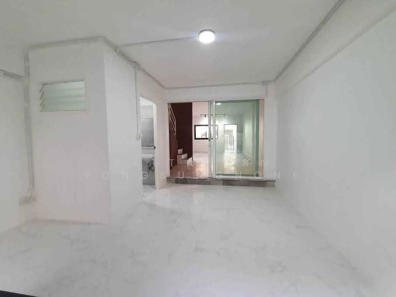 บ้าน 4-ห้องนอน, กรุงเทพ, ลาดพร้าว, กรุงเทพ, 325 ตร.ม., บ้านเดี่ยว ให้เช่า, โดย Pattaporn Yongsungnone, 500646870 - DDproperty.com