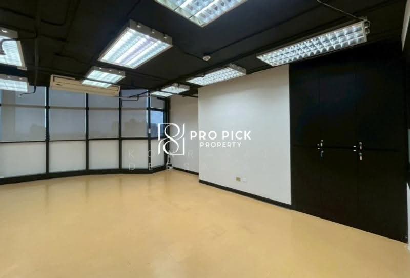 For Rent Office Space 90 sq.m. BTS Ekkamai Sukhumvit Watthana Bangkok PP-00779, Bangkok, สุขุมวิท, Khlong Tan Nua, Watthana, Bangkok, , 90 sqm, Office Space For Rent, by Konrarat Deesawat, 500646871 - DDproperty.com