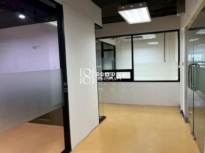 ให้เช่า สำนักงาน 90 ตร.ม. บีทีเอส เอกมัย สุขุมวิท วัฒนา กรุงเทพ PP-00779, กรุงเทพ, สุขุมวิท, คลองตันเหนือ, วัฒนา, กรุงเทพ, 90 ตร.ม., สำนักงาน ให้เช่า, โดย Konrarat Deesawat, 500646871 - DDproperty.com