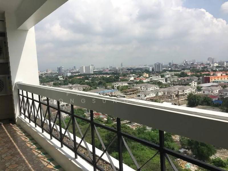 Royal Castle Pattanakarn, Bangkok, 701 Panya Village, Suan Luang, Bangkok, 3 Bedrooms, 209 sqm, Condo For Sale, by Pattaporn Yongsungnone, 500646912 - DDproperty.com
