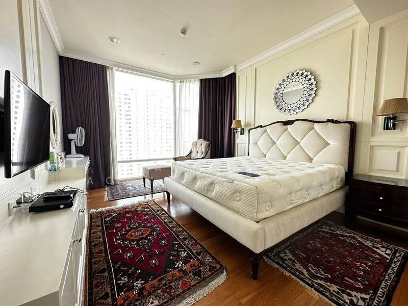 Royce Private Residences, Bangkok, 61 Soi Sukhumvit 31, Khlongtoei Nua, Watthana, Bangkok, 3 Bedrooms, 143 sqm, Condo For Rent, by Tanapon Saowaneeyakorn, 500646922 - DDproperty.com