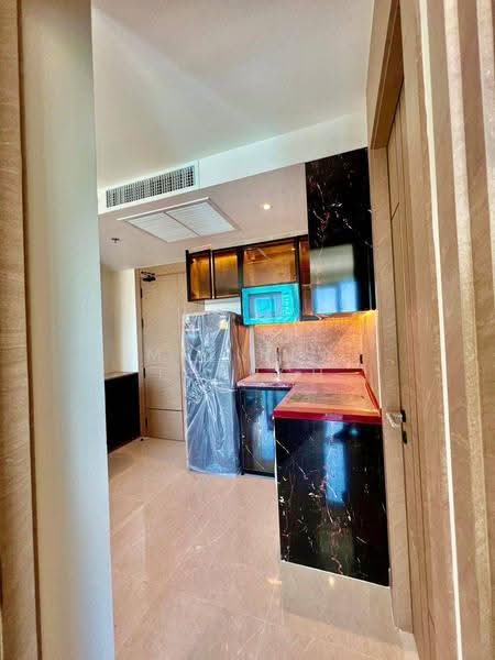 The Riviera Ocean Drive, Chon Buri (Pattaya), Jomtien Second Rd, Nong Pru, Bang Lamung (Pattaya), Chon Buri (Pattaya), 1 Bedroom, 31 sqm, Condo For Sale, by Melinda Lonuch, 500646938 - DDproperty.com