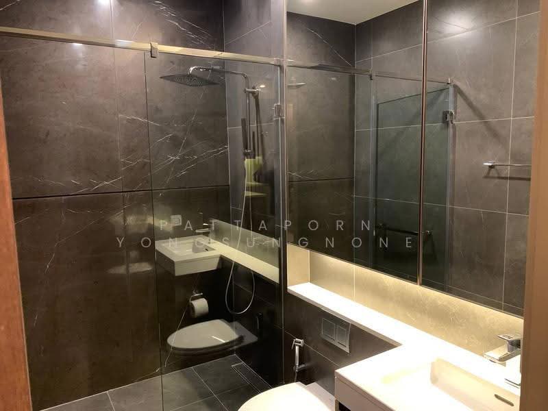 The Esse at Singha Complex, Bangkok, 1788 New Petchaburi Rd, Khlongtoei Nua, Watthana, Bangkok, 2 Bedrooms, 77 sqm, Condo For Rent, by Pattaporn Yongsungnone, 500646975 - DDproperty.com