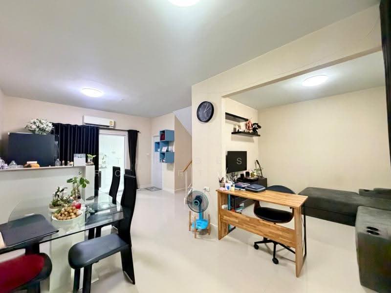 The Colors Premium Bangna-Wongwaen, Samut Prakan, Bangphli Yai, Bang Plee, Samut Prakan, 3 Bedrooms, 100 sqm, Townhouse For Sale, by The Best Property แนน, 500647009 - DDproperty.com
