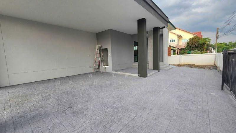 Kritsada Nakron 18, Bangkok, Sala Thammasop, Thawi Watthana, Bangkok, 4 Bedrooms, 152 sqm, Single Detached House For Sale, by พเนตร มหามิตรานนท์, 500647011 - DDproperty.com
