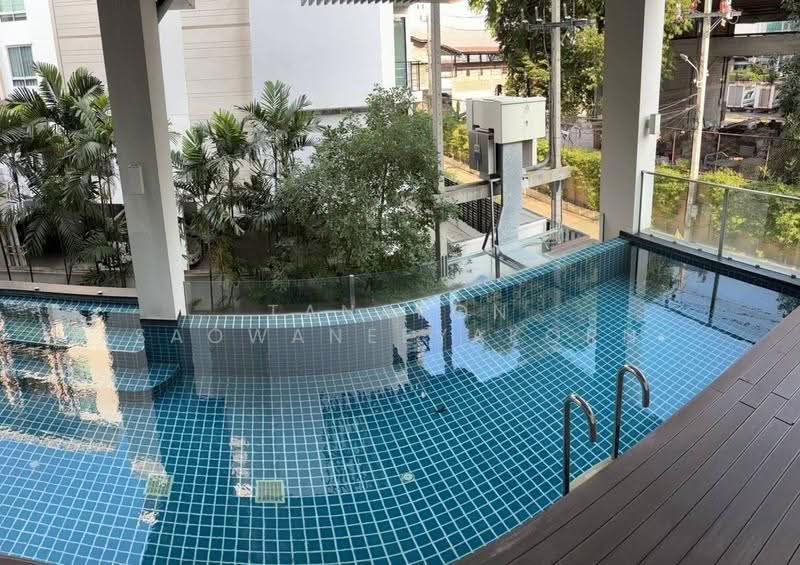 Tree Condo LUXE Sukhumvit 52, Bangkok, Soi Sukhumvit 52, Sukhumvit Road, Bang Chak, Phra Khanong, Bangkok, 2 Bedrooms, 75 sqm, Condo For Sale, by Tanapon Saowaneeyakorn, 500647023 - DDproperty.com