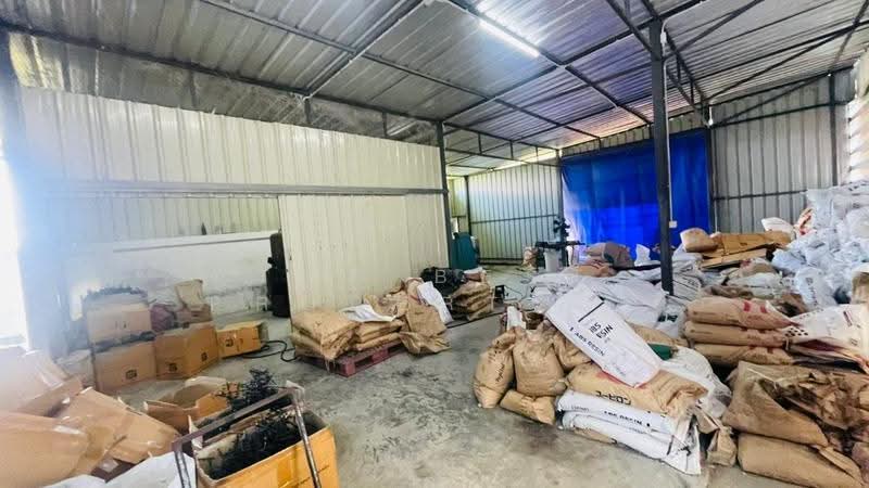 โกดังพร้อมที่พักบางปะกง ฉะเชิงเทรา, Chachoengsao, Bang Pakong, Chachoengsao, , 600 sqm, Warehouse/Factory For Sale, by The Best Property ที, 500647055 - DDproperty.com