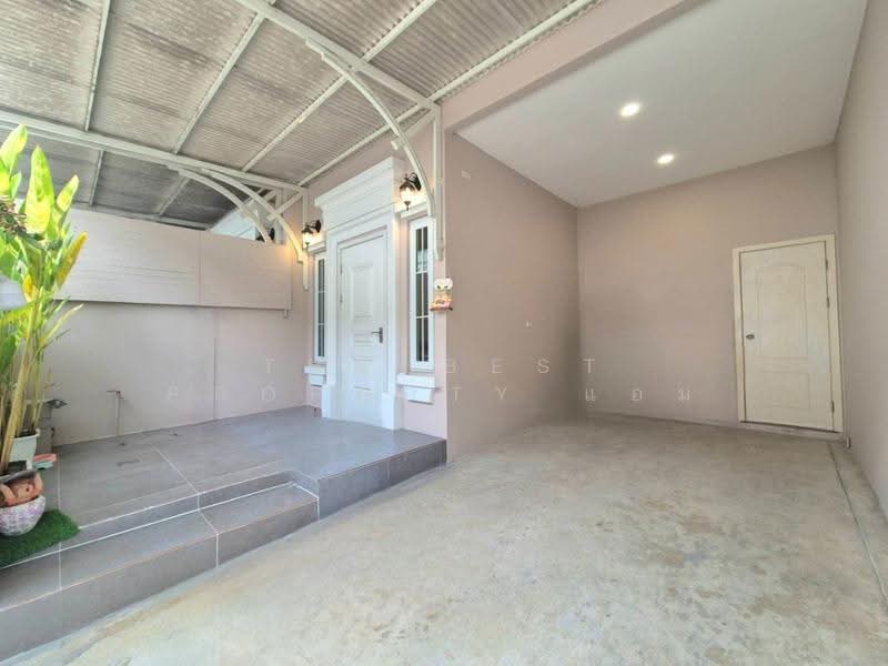 British Place Pinklao-Sai 5, Nakhon Pathom, Phutthamonthon Sai 5 Road, Bang Krathuk, Sam Phran, Nakhon Pathom, 3 Bedrooms, 100 sqm, Townhouse For Sale, by The Best Property แอม, 500647162 - DDproperty.com