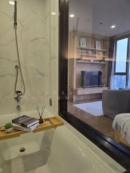 Cloud Thonglor-Phetchaburi, Bangkok, 1986 New Petchaburi Road, Bang Kapi, Huai Khwang, Bangkok, 1 Bedroom, 32 sqm, Condo For Rent, by Tanapon Saowaneeyakorn, 500647194 - DDproperty.com
