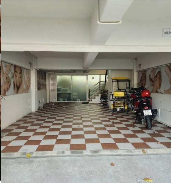 Home office Lat Phrao 71, Soi Nak Niwat 9, Bangkok, นาคนิวาส 9, Lat Phrao, Bangkok, , 300 sqm, Shophouse For Rent, by คุณวรพรรษสร ศศิโรจน์โสภณ, 500647222 - DDproperty.com