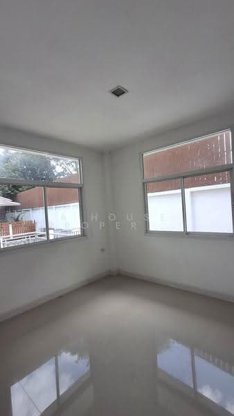 Detached houses in Si Racha - The Rich Perfect project, Chon Buri (Pattaya), Nong - Kham, Si Racha, Chon Buri (Pattaya), 3 Bedrooms, 264 sqm, Single Detached House For Sale, by A House Property Co.,Ltd., 500647295 - DDproperty.com