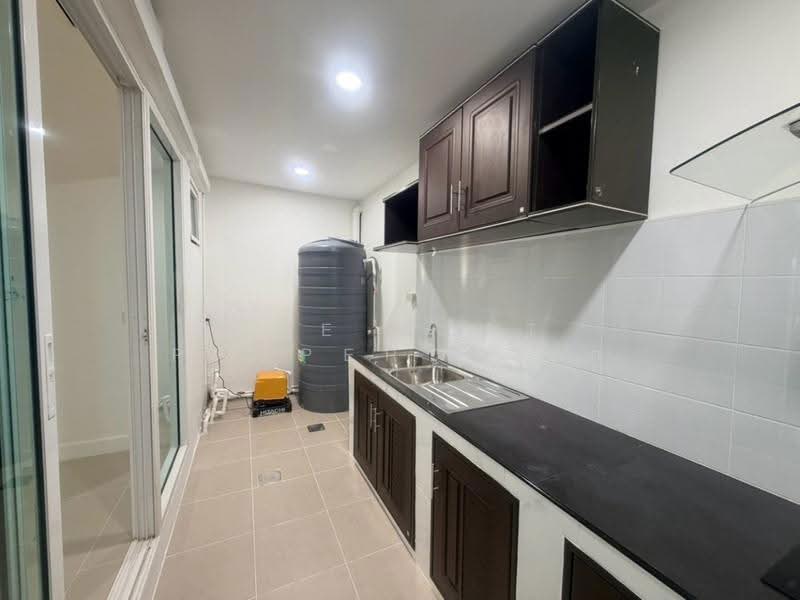 Supalai Bella kingkaew-Srinakarin, Samut Prakan, Bangphli Yai, Bang Plee, Samut Prakan, 3 Bedrooms, 113 sqm, Townhouse For Sale, by The Best Property นก, 500647306 - DDproperty.com