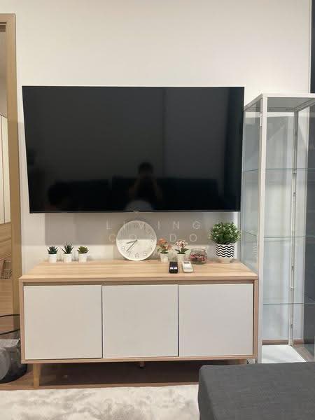 The Livin Phetkasem, Bangkok, 689 Phet Kasem Rd, Bang Wa, Phasi Charoen, Bangkok, 1 Bedroom, 38 sqm, Condo For Rent, by Living Condo, 500647352 - DDproperty.com