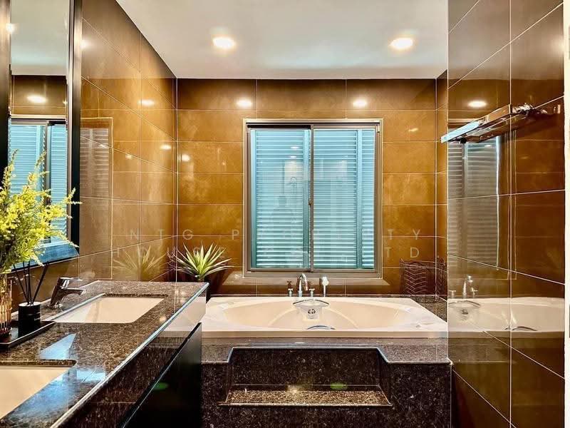 Perfect Masterpiece Sukhumvit 77, Samut Prakan, Soi Mu Ban Perfect Place Sukhumvit 77, Rachathewa, Bang Plee, Samut Prakan, 5 Bedrooms, 720 sqm, Single Detached House For Rent, by NTG Property House Co.,Ltd., 500647384 - DDproperty.com