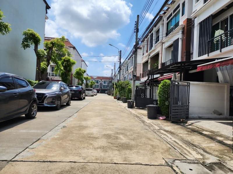 Baan Klang Muang Rama 3-Rat Burana : ทาวน์โฮม บ้านกลางเมือง พระราม 3-ราษฎร์บูรณะ, กรุงเทพ, ถนนราษฏร์บูรณะ ซอย 44, ราษฎร์บูรณะ, กรุงเทพ, 100 ตร.ม., บ้านเดี่ยว ขาย, โดย The Best Property จอม, 500647386 - DDproperty.com