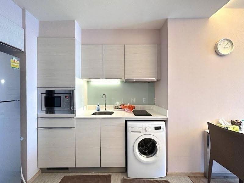 H Sukhumvit 43, Bangkok, 28 Sukhumvit 34 Road, Khlong Tan Nua, Watthana, Bangkok, 1 Bedroom, 43 sqm, Condo For Sale, by Kittinee Chuaichat, 500647450 - DDproperty.com
