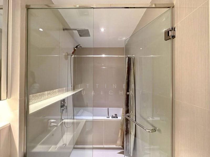 H Sukhumvit 43, Bangkok, 28 Sukhumvit 34 Road, Khlong Tan Nua, Watthana, Bangkok, 1 Bedroom, 43 sqm, Condo For Sale, by Kittinee Chuaichat, 500647450 - DDproperty.com