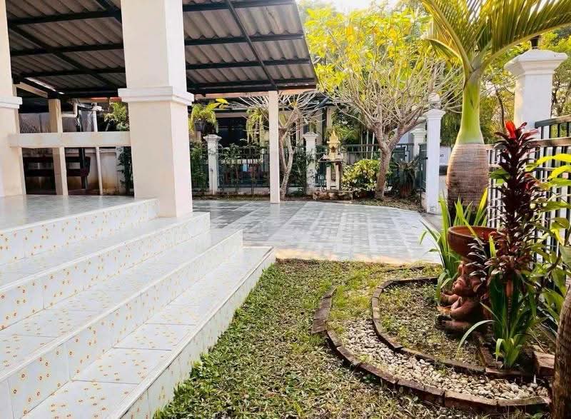 A house for rent near Big C Don Jan, Chiang Mai Rental Price: 13,000 THB / month Property No.7H200, Chiang Mai, San Klang, San Kamphaeng, Chiang Mai, 3 Bedrooms, 100 sqm, Single Detached House For Rent, by Baandeedee Chiangmai, 500647453 - DDproperty.com
