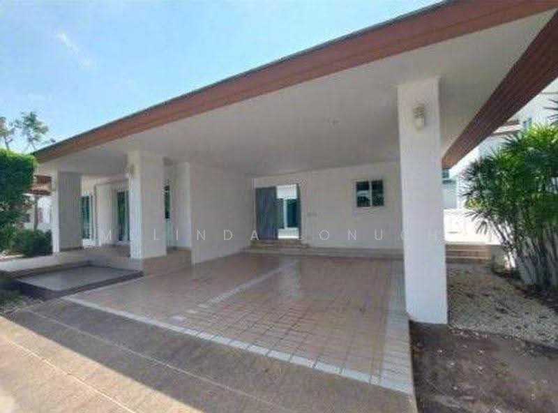 Seabreeze Villa Pattaya, Chon Buri (Pattaya), ถนนสุขุมวิท, Bang Lamung, Bang Lamung (Pattaya), Chon Buri (Pattaya), 3 Bedrooms, 275 sqm, Single Detached House For Sale, by Melinda Lonuch, 500647460 - DDproperty.com