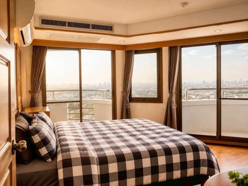 Floraville Condominium, Bangkok, 51 Pattanakarn, Suan Luang, Bangkok, 3 Bedrooms, 130 sqm, Condo For Rent, by Sunitra Sachdev, 500647464 - DDproperty.com