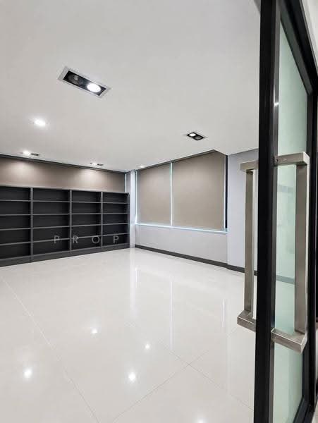Chaiyaphruek Ramintra, Bangkok, Sukhaphiban 5 Road, Tha Rang, Bang Khen, Bangkok, 5 Bedrooms, 501 sqm, Single Detached House For Sale, by NTG Property House Co.,Ltd., 500647473 - DDproperty.com