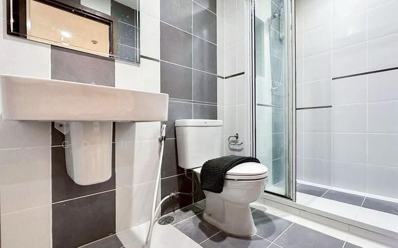 The Base Sukhumvit 77, Bangkok, 289 Sukhumvit 77 Road, Phra Kanong Nua, Watthana, Bangkok, 1 Bedroom, 28 sqm, Condo For Sale, by Connex Property, 500647499 - DDproperty.com
