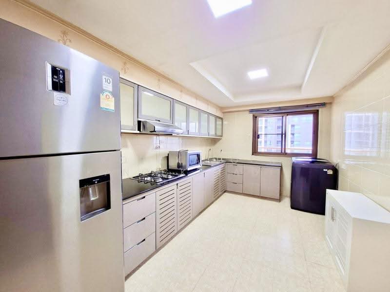 D.H.Grand Tower, Bangkok, Soi Prommit, Khlong Tan Nua, Watthana, Bangkok, 3 Bedrooms, 280 sqm, Condo For Rent, by Kornkanock Kanockpradit, 500647512 - DDproperty.com