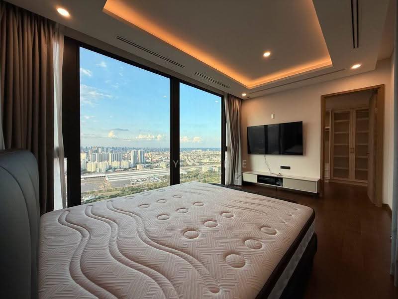 Siamese Rama 9, Bangkok, Rama 9 Road, Huai Khwang, Bangkok, 3 Bedrooms, 200 sqm, Condo For Rent, by Shinyu Real Estate, 500647574 - DDproperty.com