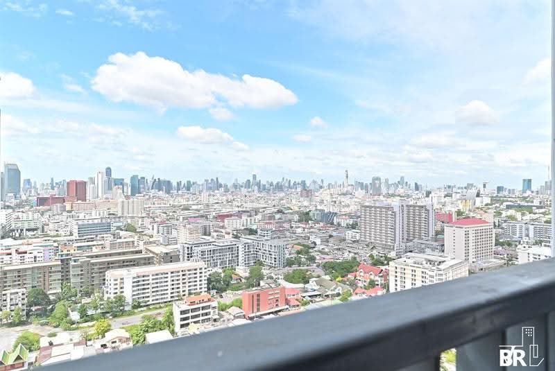 Quinn Ratchada 17, Bangkok, 454 456 Soi Inthara Mari 45, Din Daeng, Bangkok, 2 Bedrooms, 66 sqm, Condo For Rent, by Ponchanit Sirichaikhirikoson, 500647604 - DDproperty.com