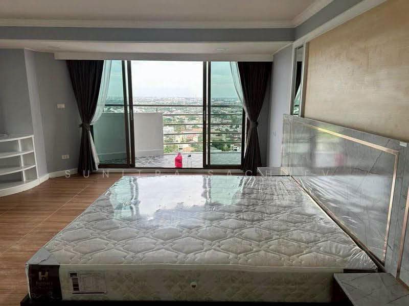 Floraville Condominium, Bangkok, 51 Pattanakarn, Suan Luang, Bangkok, 3 Bedrooms, 145 sqm, Condo For Rent, by Sunitra Sachdev, 500647616 - DDproperty.com