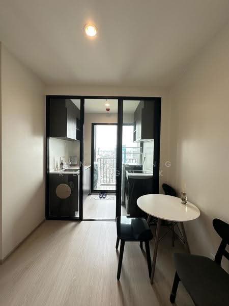 NUE Noble Ratchada-Lat Phrao, Bangkok, Lat Phrao Road, Chan Kasem, Chatuchak, Bangkok, 1 Bedroom, 30 sqm, Condo For Rent, by Kang-Kang Klangnok, 500647630 - DDproperty.com