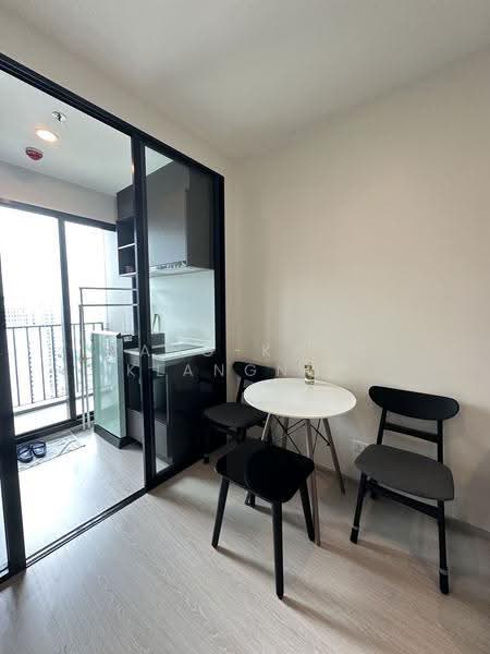NUE Noble Ratchada-Lat Phrao, Bangkok, Lat Phrao Road, Chan Kasem, Chatuchak, Bangkok, 1 Bedroom, 30 sqm, Condo For Rent, by Kang-Kang Klangnok, 500647630 - DDproperty.com