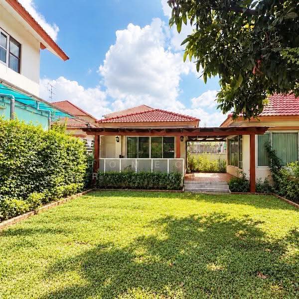 Laddarom Ratchapruek - Rattanathibet 1, Nonthaburi, 222 Ratchaphruek Rd, Bang Rak Noi, Muang Nonthaburi, Nonthaburi, 5 Bedrooms, 345 sqm, Single Detached House For Sale, by AJHOMECENTER - คุณบู้, 500647680 - DDproperty.com
