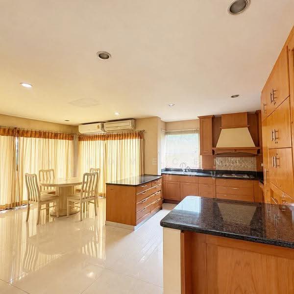 Laddarom Ratchapruek - Rattanathibet 1, Nonthaburi, 222 Ratchaphruek Rd, Bang Rak Noi, Muang Nonthaburi, Nonthaburi, 5 Bedrooms, 345 sqm, Single Detached House For Sale, by AJHOMECENTER - คุณบู้, 500647680 - DDproperty.com