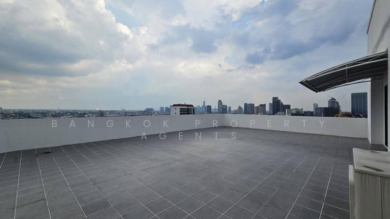 Royal Kensington Mansion, Bangkok, 5/2 Soi Ekkamai 10, Khlong Tan Nua, Watthana, Bangkok, 4 Bedrooms, 380 sqm, Condo For Rent, by BANGKOK PROPERTY AGENTS, 500647685 - DDproperty.com