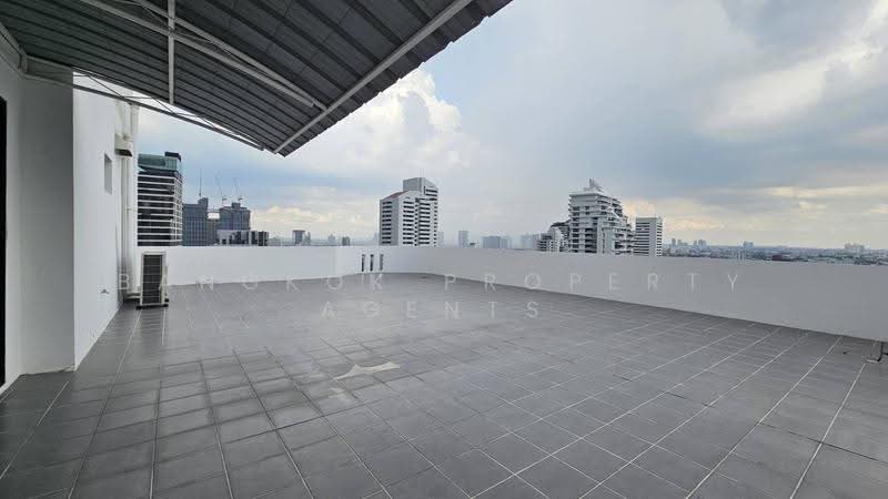 Royal Kensington Mansion, Bangkok, 5/2 Soi Ekkamai 10, Khlong Tan Nua, Watthana, Bangkok, 4 Bedrooms, 380 sqm, Condo For Rent, by BANGKOK PROPERTY AGENTS, 500647685 - DDproperty.com