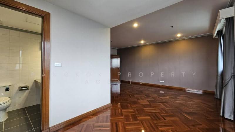 Royal Kensington Mansion, Bangkok, 5/2 Soi Ekkamai 10, Khlong Tan Nua, Watthana, Bangkok, 4 Bedrooms, 380 sqm, Condo For Rent, by BANGKOK PROPERTY AGENTS, 500647685 - DDproperty.com