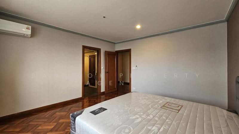 Royal Kensington Mansion, Bangkok, 5/2 Soi Ekkamai 10, Khlong Tan Nua, Watthana, Bangkok, 4 Bedrooms, 380 sqm, Condo For Rent, by BANGKOK PROPERTY AGENTS, 500647685 - DDproperty.com