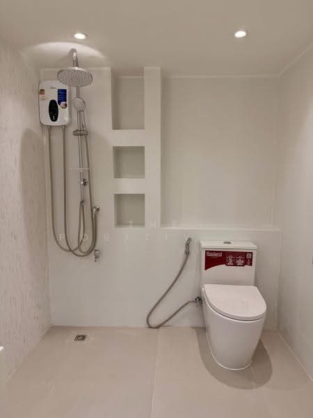 Hillside Condo 3, Chiang Mai, Soi Nimmanhaemin 8, Nimmanhaemin Road, Su Thep, Muang Chiang Mai, Chiang Mai, 2 Bedrooms, 85 sqm, Condo For Sale, by The Positive ที่ดิน บ้าน คอนโด, 500647765 - DDproperty.com