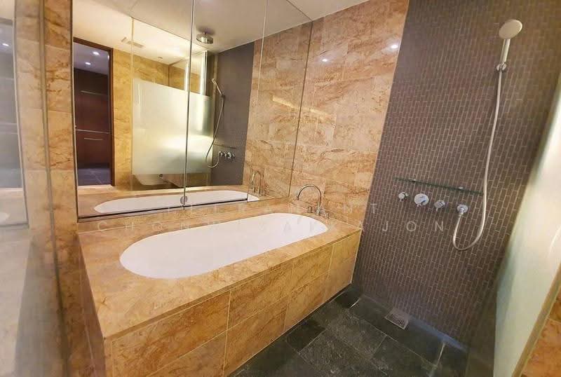 Hansar Rajdamri, Bangkok, 3-250 Soi Mahatlek Luang 2, Lumphini, Pathum Wan, Bangkok, 1 Bedroom, 73 sqm, Condo For Rent, by Teeranant Chonwisaikajon, 500647768 - DDproperty.com