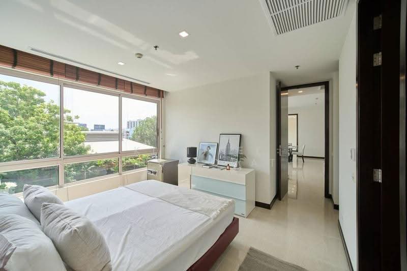 The Lofts Yennakart, Bangkok, 366 ์Soi Nang Linchi Yenakat Road, Chong Nonsi, Yan Nawa, Bangkok, 2 Bedrooms, 93 sqm, Condo For Sale, by Kittinee Chuaichat, 500647796 - DDproperty.com