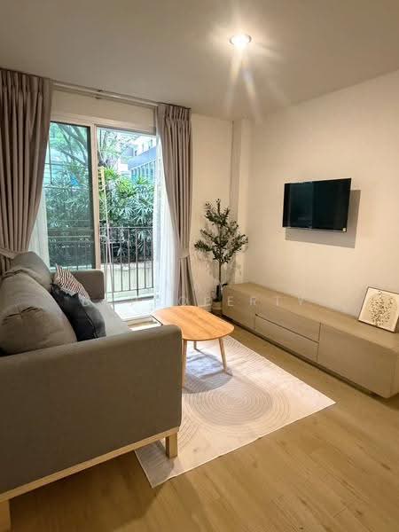 The Clover Thonglor Residence, Bangkok, Soi Sukhumvit 55, Khlong Tan Nua, Watthana, Bangkok, 1 Bedroom, 45 sqm, Condo For Rent, by May BRproperty, 500647815 - DDproperty.com